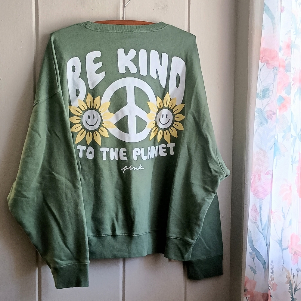Green Crewneck Sweatshirt